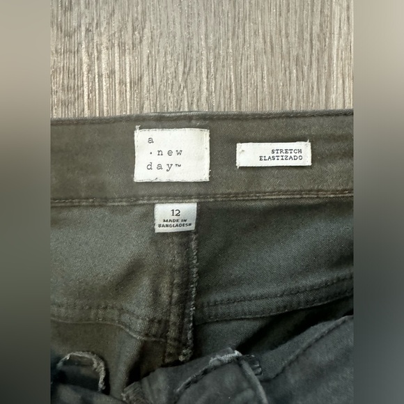 Women’s Pants size 12 - Picture 5 of 6